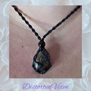 Tiger’s Eye Macramé Crystal Jewelry | Necklace | One of a Kind